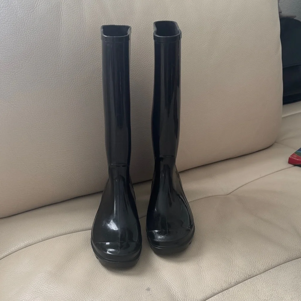 Coach Black Rain Boots - Picture 3 of 5